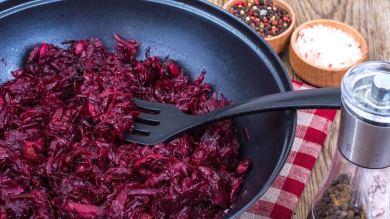 cooking beets and spices