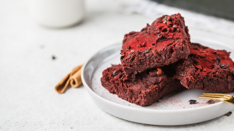 vegan beetroot brownies