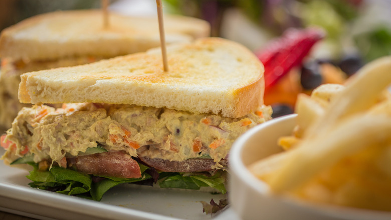 Tuna salad sandwich with veggies