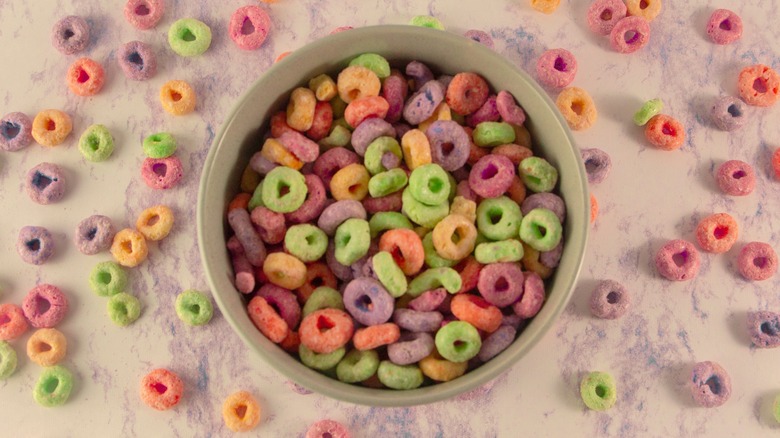 colored fruit cereal