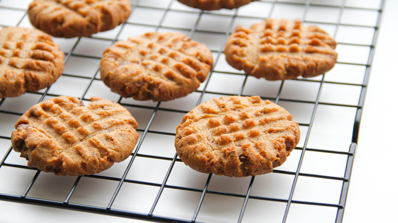 peanut butter cookies on a cooling rack