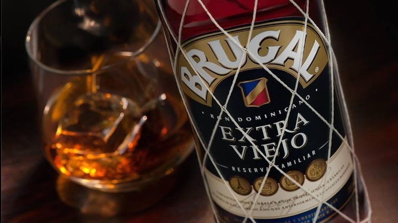 Brugal extra viejo bottle