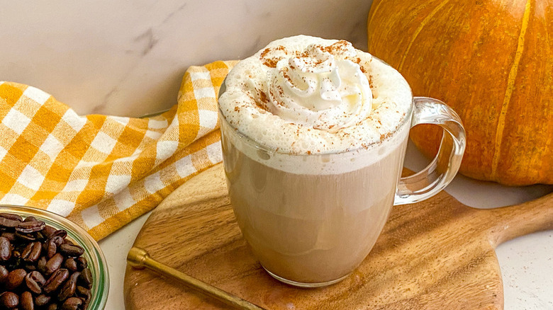 pumpkin spice latte in mug