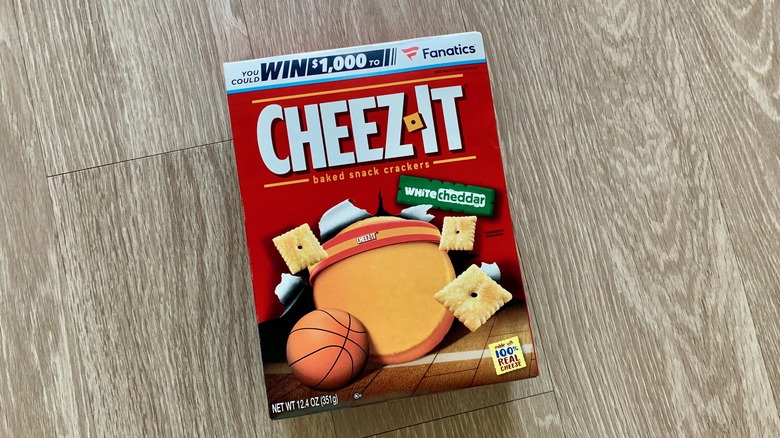 White Cheddar Cheez-It Cracker box