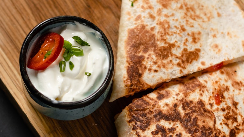 quesadilla with tomatoes