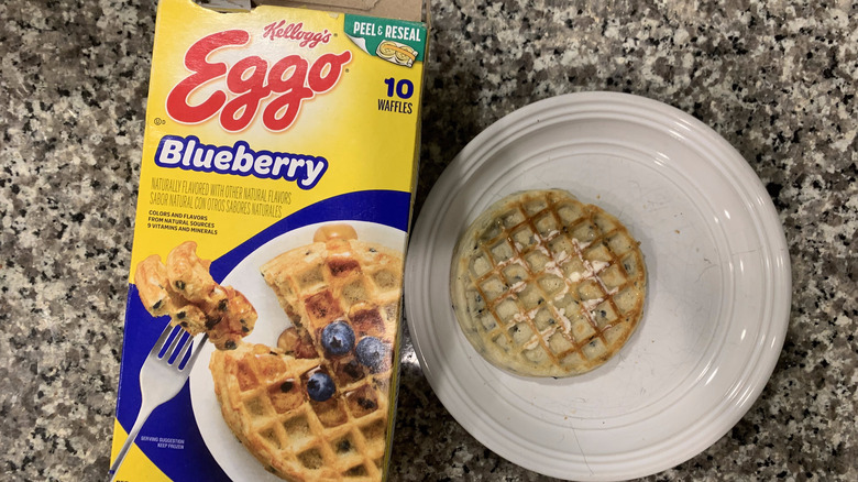 eggo blueberry frozen waffles