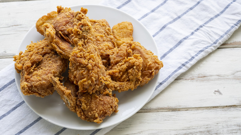 Fried chicken on plate