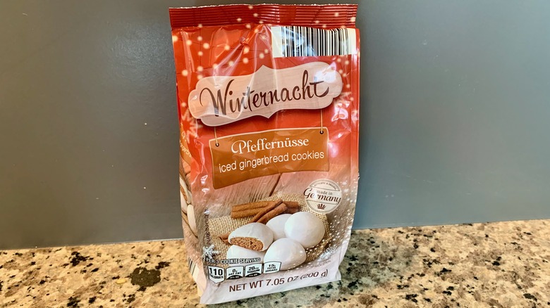 package of Winternacht Pfeffernusse Cookies