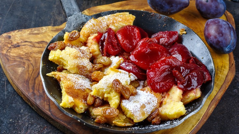 shredded pancakes with preserved fruit