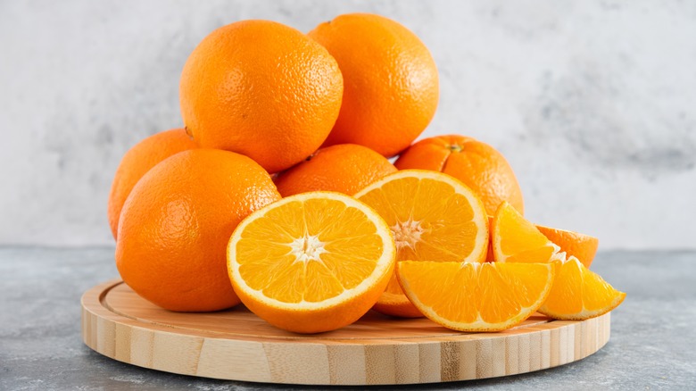 Pile of oranges