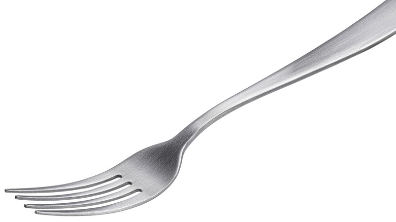 single metal fork