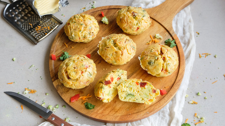 broccoli muffins on board