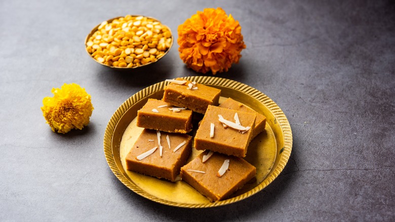 18 Must-Try Western India Mithai