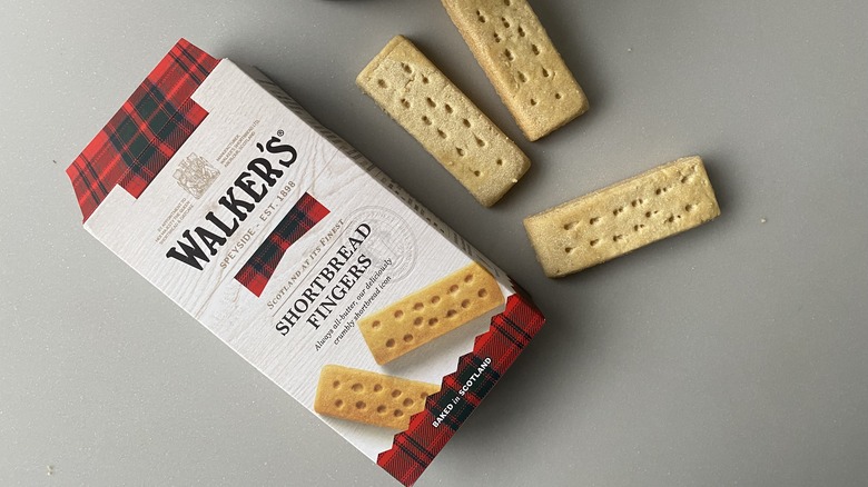 Walkers shortbread fingers