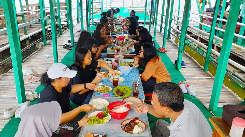 many people dining together