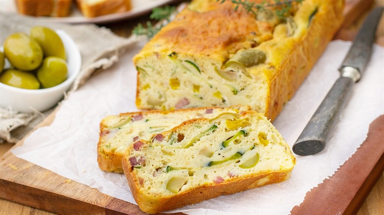 Savory loaf cake