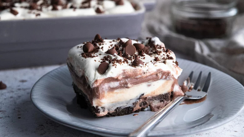 cookie lasagna on plate