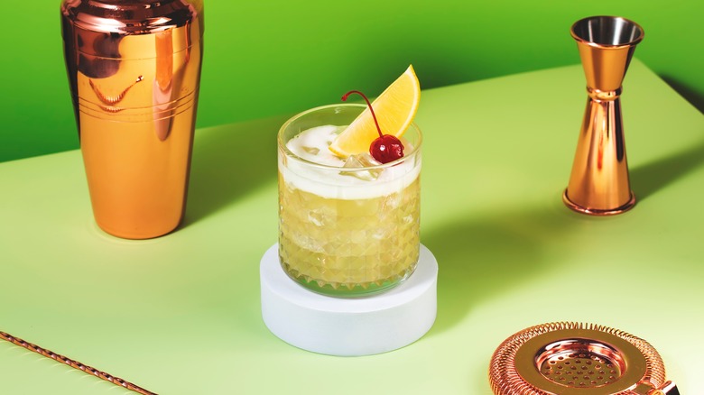 whiskey sour copper shaker