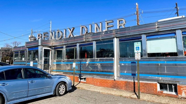 Bendix Diner restaurant exterior