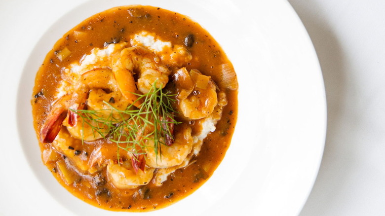 Shrimp and grits with dill