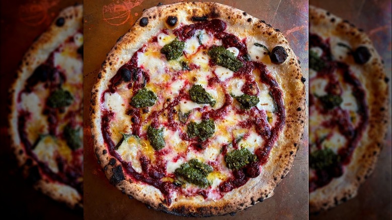 Neapolitan pizza with pesto