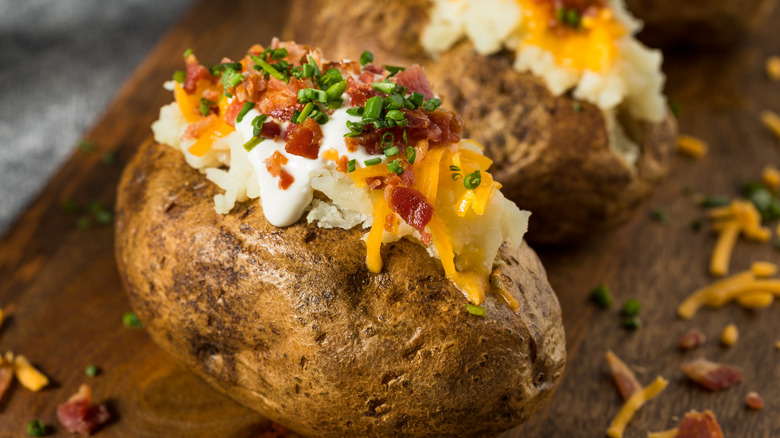 Baked potato with toppings