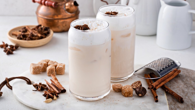 Iced chai in glasses