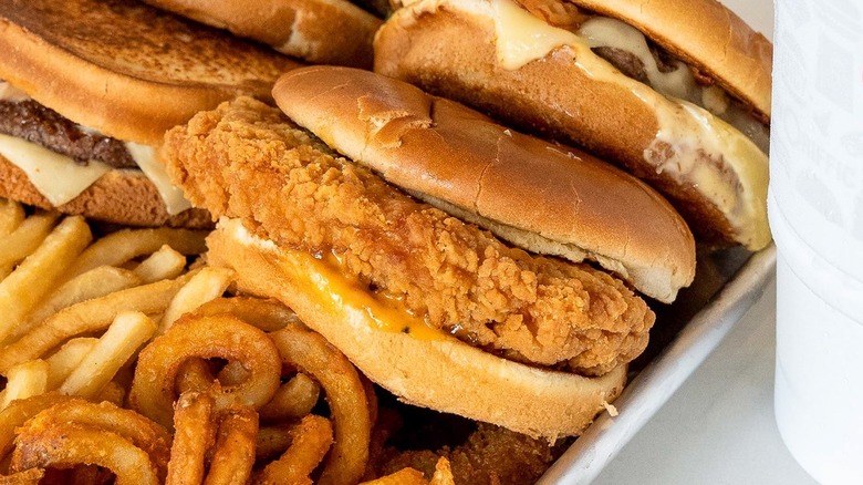 chicken sandwiches with fries