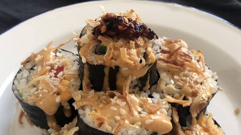 Sushi rolls with vegan crab