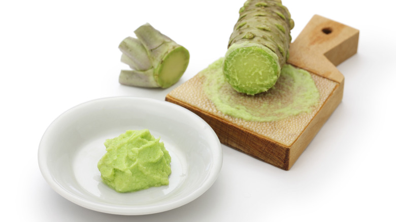 wasabi root and paste