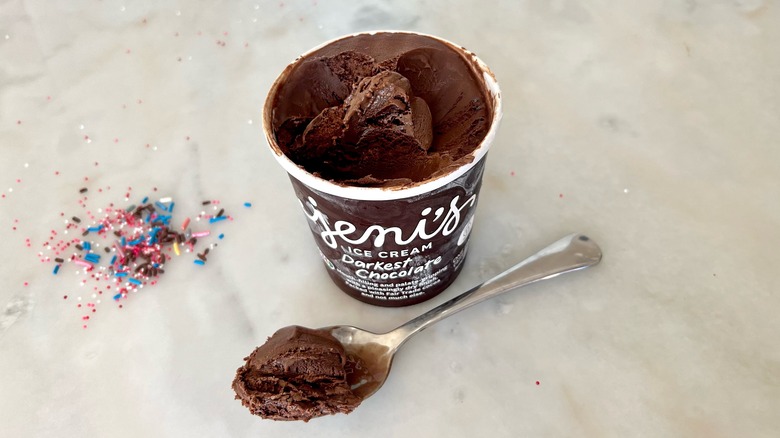 Jeni's Darkest Chocolate Pint