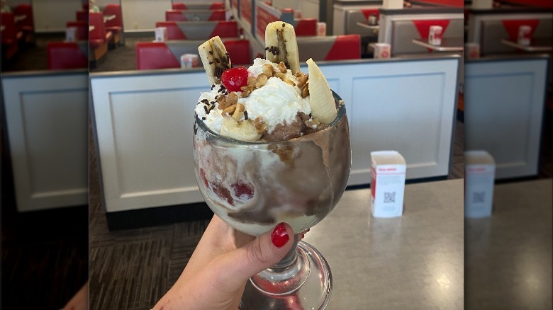 Holding Friendly's sundae