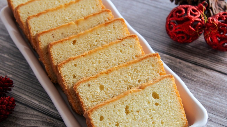 Slices of eggnog loaf