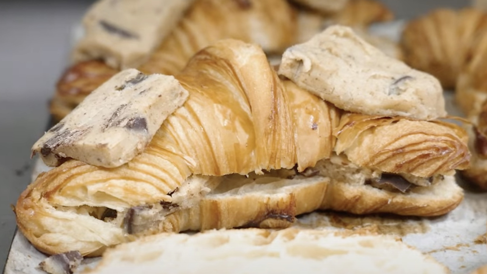 2 Ingredients Are All You Need To Make The Viral Croissant Cookie