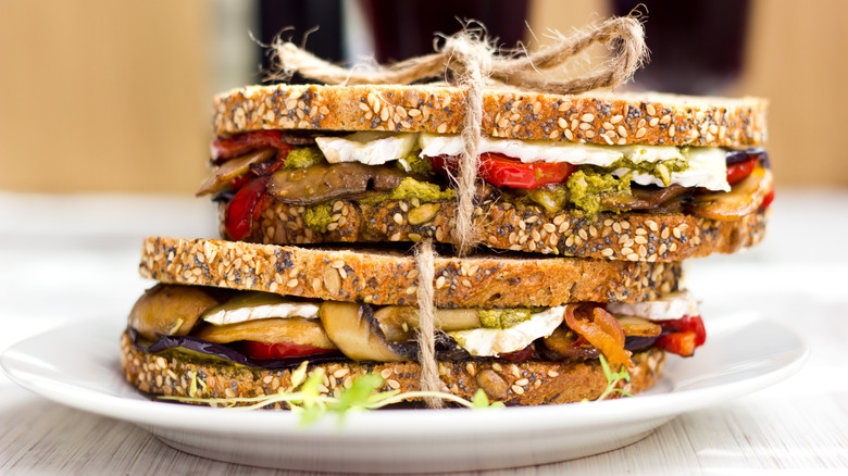 Eggplant sandwich tied with yarn