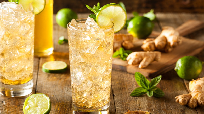 ginger beer in glasses