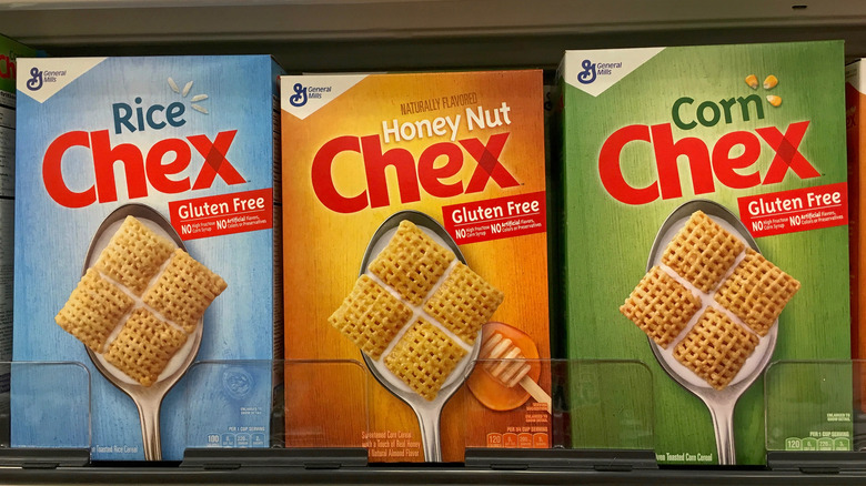 chex gluten-free cereal boxes