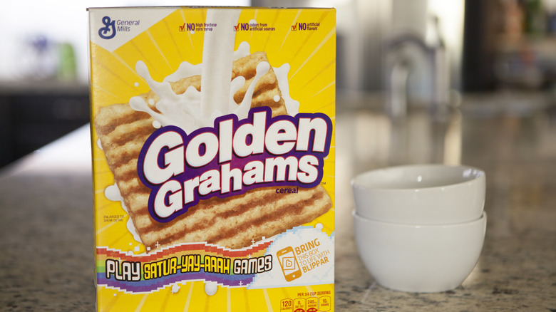 Golden Grahams cereal box