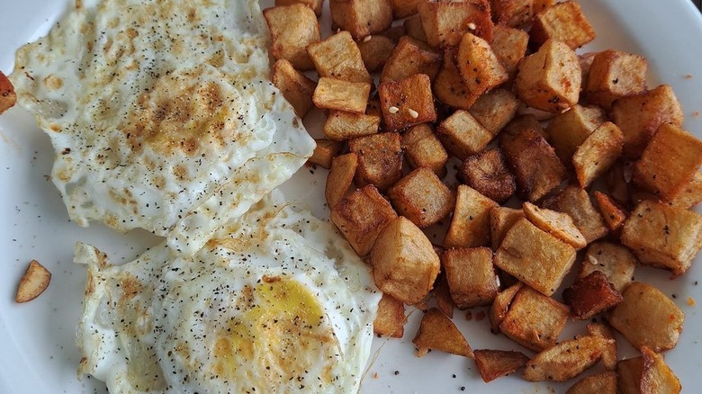 Plate of eggs, potatoes