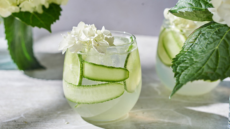 White linen cocktail with cucumbers 