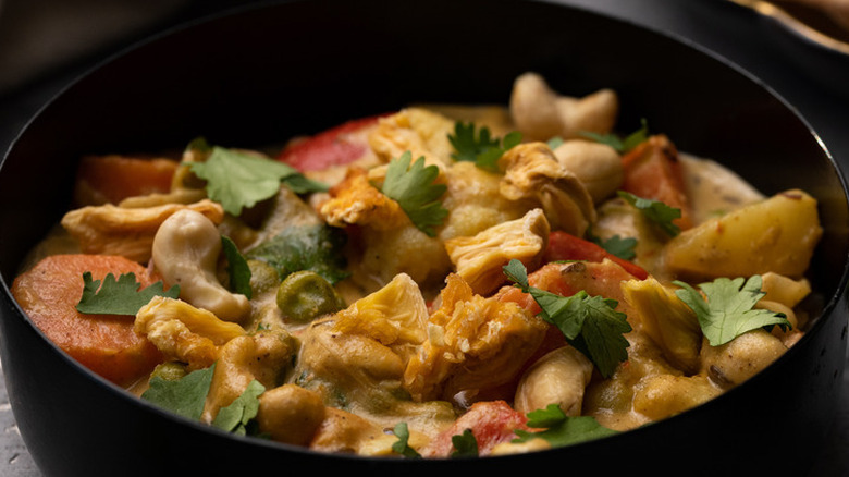 Vegetable navratan korma curry