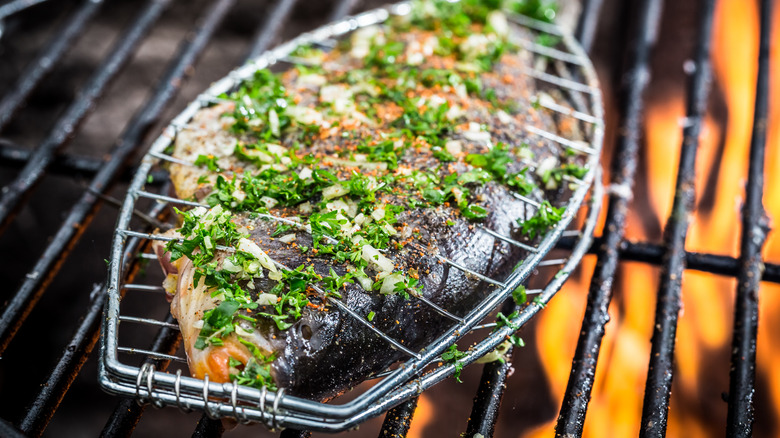 fish in grilling cage