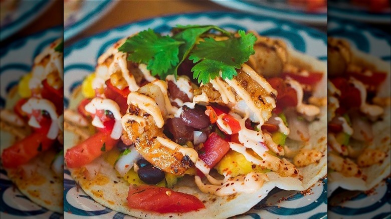 Shrimp taco with black beans