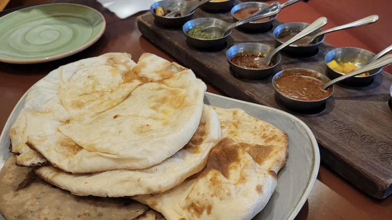 Indian-style bread service