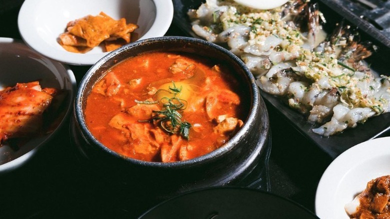 Array of dishes at Park's