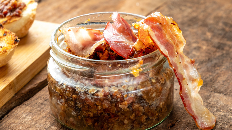 Bacon jam in a jar