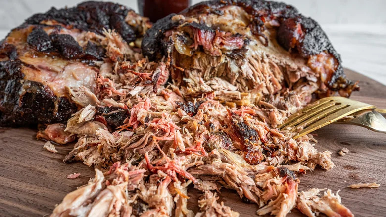 Pulled pork with fork 