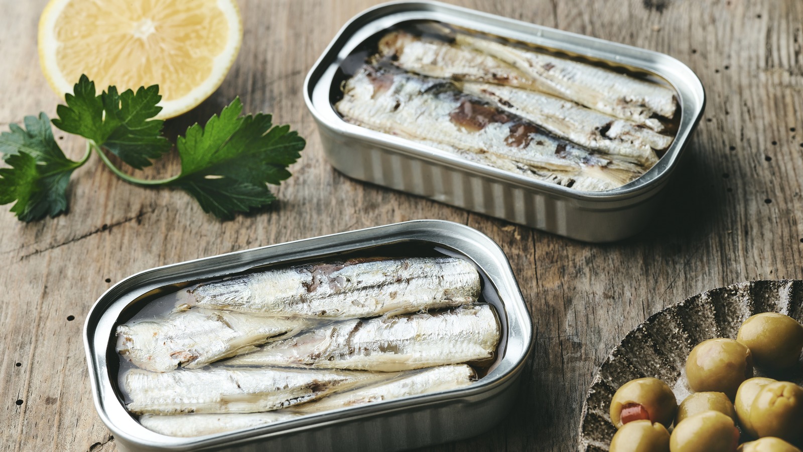 Well, this looks horrible : r/CannedSardines