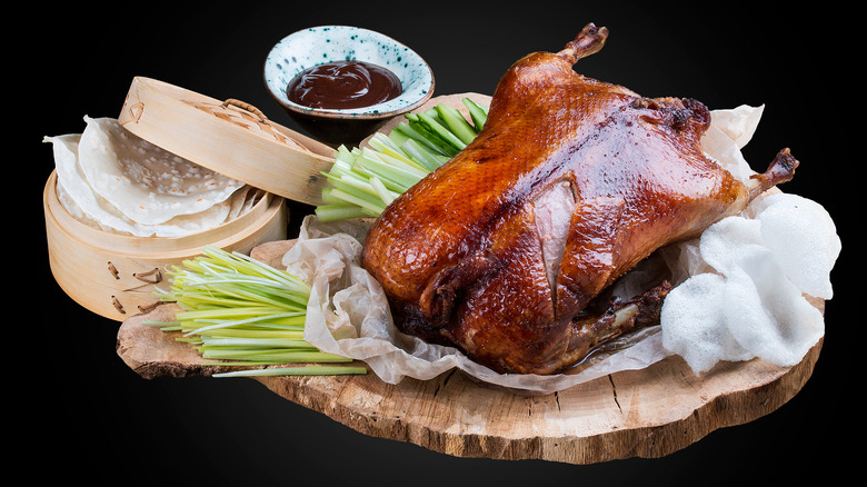 Peking duck with vegetables