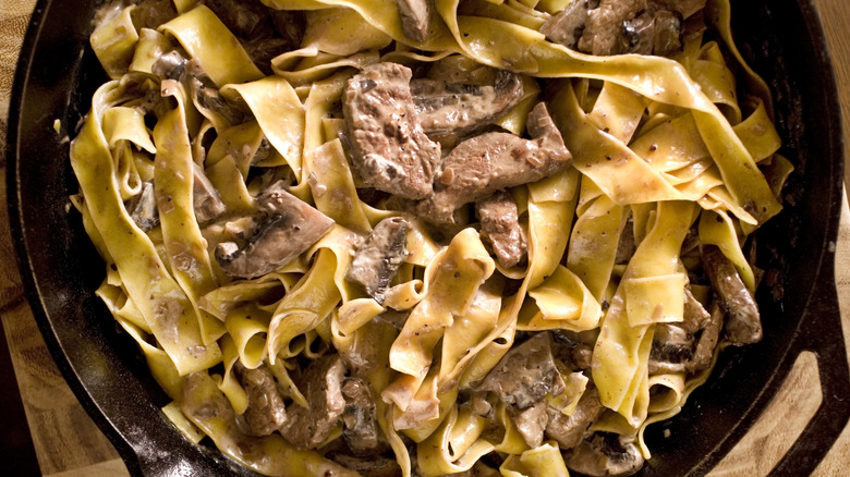 beef stroganoff in skillet